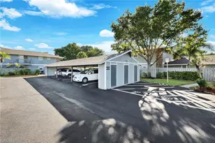 4251 Island Cir, Fort Myers, FL 33919 - Photo 23