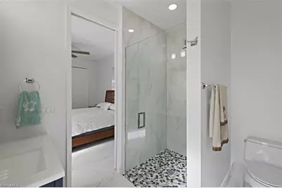 901 NW 33rd Pl, Cape Coral, FL 33993 - Photo 31