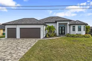 901 NW 33rd Pl, Cape Coral, FL 33993 - Photo 5