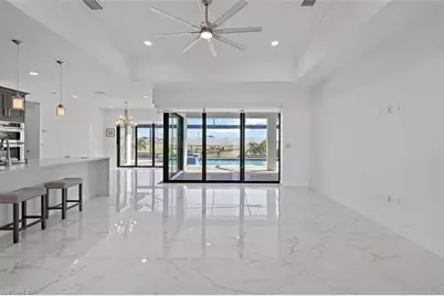 901 NW 33rd Pl, Cape Coral, FL 33993 - Photo 9