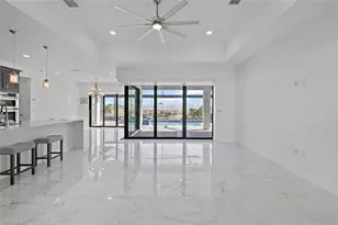 901 NW 33rd Pl, Cape Coral, FL 33993 - Photo 9