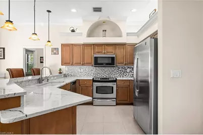 8894 Lely Island Cir, Naples, FL 34113 - Photo 9