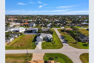2717 SW 29th Pl, Cape Coral, FL 33914 - Photo 41