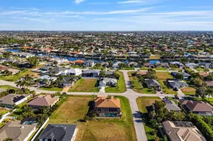 2717 SW 29th Pl, Cape Coral, FL 33914 - Photo 39