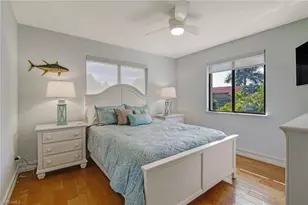 324 Waterleaf Ct, Marco Island, FL 34145 - Photo 13