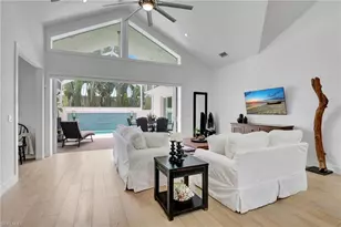 2120 Curtis St, Naples, FL 34112 - Photo 15