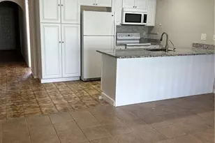 4012-4010 SE 11th Pl, Cape Coral, FL 33904 - Photo 5