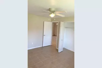 4012-4010 SE 11th Pl, Cape Coral, FL 33904 - Photo 9