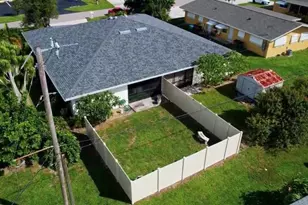 4012-4010 SE 11th Pl, Cape Coral, FL 33904 - Photo 7