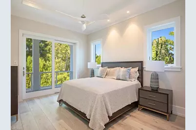 225 4th Ave N, Naples, FL 34102 - Photo 25