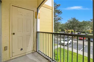 11510 Villa Grand, Fort Myers, FL 33913 - Photo 9