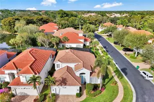 8895 Ventura Way, Naples, FL 34109 - Photo 3