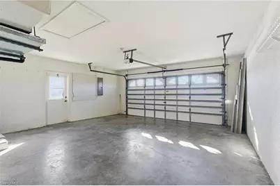 1619 SW 45th St, Cape Coral, FL 33914 - Photo 23