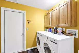 516 Lincoln Ave, Lehigh Acres, FL 33972 - Photo 33