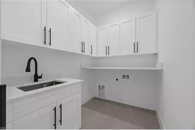 611 NW 25th Ter, Cape Coral, FL 33993 - Photo 21