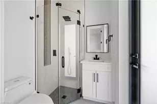 611 NW 25th Terrace, Cape Coral, FL 33993 - Photo 27