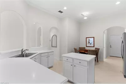 1620 Cayman Ct #4, Naples, FL 34119 - Photo 9