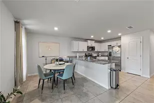 1013 NE 15th St, Cape Coral, FL 33909 - Photo 11