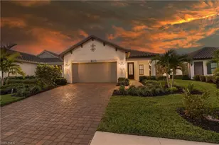 4621 Centaurus Cir, Naples, FL 34120 - Photo 3