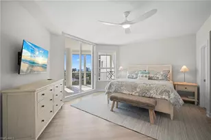 300 Dunes Blvd, Naples, FL 34110 - Photo 23