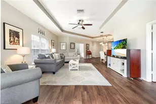 11412 Quail Village Way, Naples, FL 34119 - Photo 9