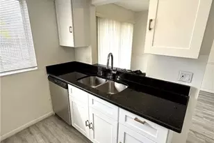 12666 Kenwood Ln, Fort Myers, FL 33907 - Photo 5