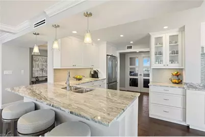 9715 Gulf Shore Dr #701, Naples, FL 34108 - Photo 5