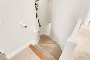 8771 Coastline Ct, Naples, FL 34120 - Photo 7