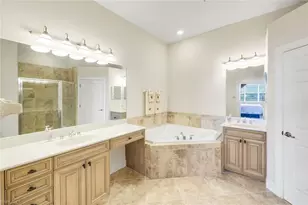 8771 Coastline Ct, Naples, FL 34120 - Photo 21