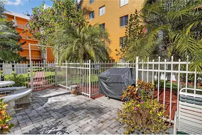 2366 E Mall Dr #215, Fort Myers, FL 33901 - Photo 25