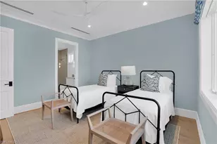 555 Whispering Pine Ln, Naples, FL 34103 - Photo 35