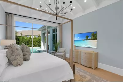 555 Whispering Pine Ln, Naples, FL 34103 - Photo 19