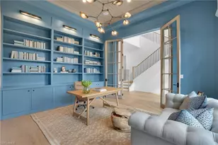 555 Whispering Pine Ln, Naples, FL 34103 - Photo 17