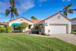 796 Reef Point Cir, Naples, FL 34108 - Photo 3