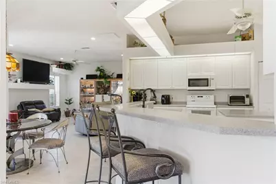 28448 Verde Ln, Bonita Springs, FL 34135 - Photo 9