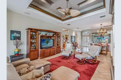 6048 Fairway Ct, Naples, FL 34110 - Photo 7