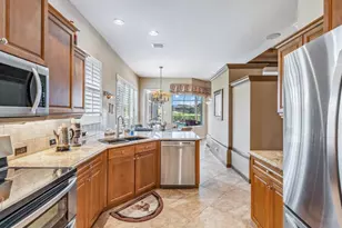 6048 Fairway Ct, Naples, FL 34110 - Photo 9