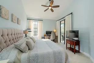 27031 Oakwood Lake Dr, Bonita Springs, FL 34134 - Photo 7