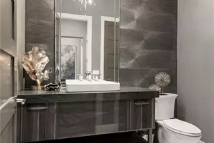 927 Barcarmil Way, Naples, FL 34110 - Photo 29