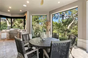 927 Barcarmil Way, Naples, FL 34110 - Photo 41