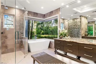 927 Barcarmil Way, Naples, FL 34110 - Photo 25