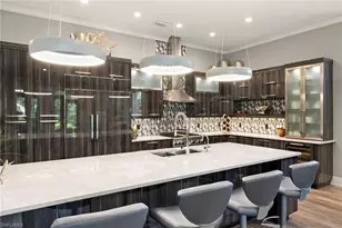 927 Barcarmil Way, Naples, FL 34110 - Photo 11