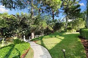 927 Barcarmil Way, Naples, FL 34110 - Photo 49