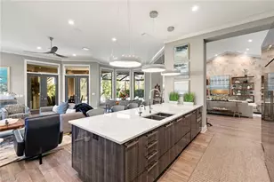 927 Barcarmil Way, Naples, FL 34110 - Photo 15