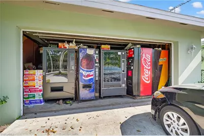 2741 McGregor Blvd, Fort Myers, FL 33901 - Photo 35