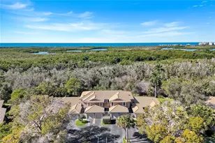 351 Emerald Bay Cir, Naples, FL 34110 - Photo 27