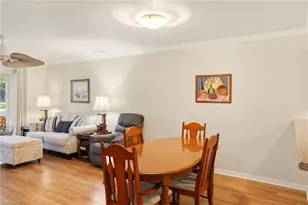 289 Robin Hood Cir, Naples, FL 34104 - Photo 15