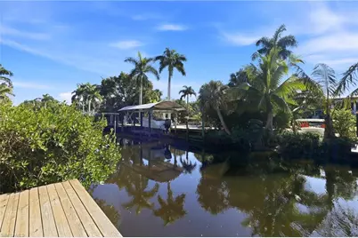 74 Aqua Ln, North Fort Myers, FL 33903 - Photo 49