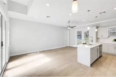 3625 26th Ave SE, Naples, FL 34117 - Photo 7