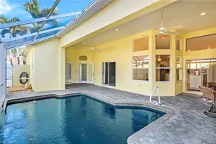 1201 Jardin Dr, Naples, FL 34104 - Photo 27